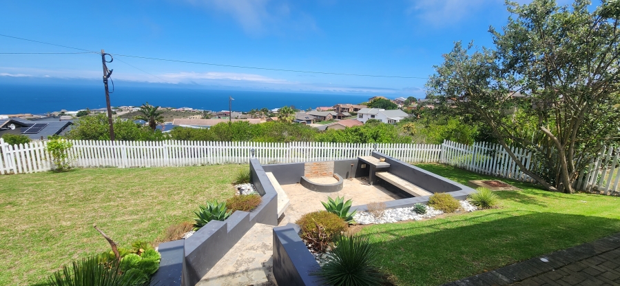 3 Bedroom Property for Sale in Dana Bay Western Cape